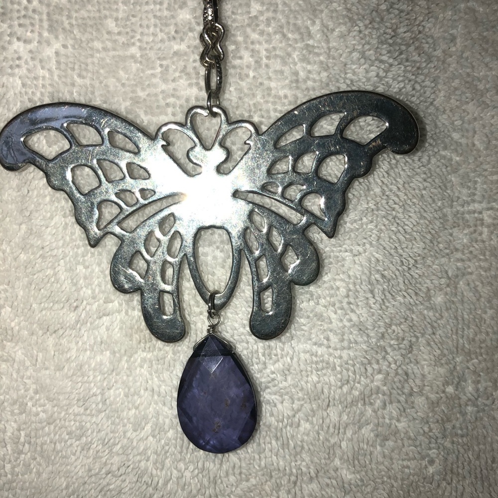 Long butterfly necklace - Picture 4 of 4